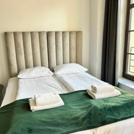 Baltic Old Town Heart Aparthotel Danzig