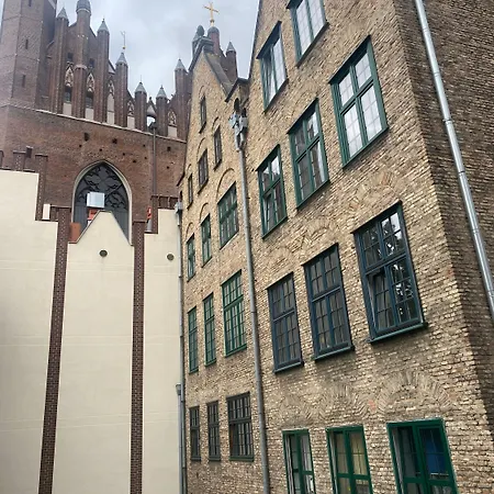 מלון דירות Baltic Old Town 4*