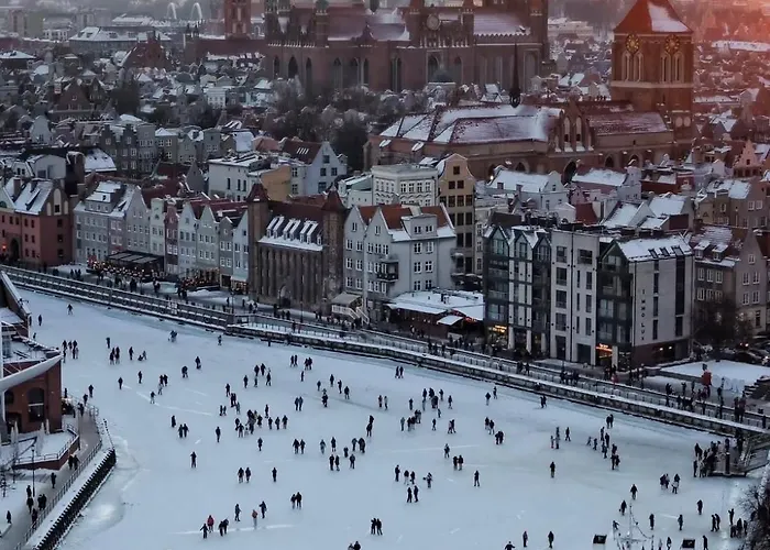 Aparthotel Baltic Gdansk Old Town - St Mary S Church